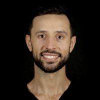 Dr Adam Bzeu